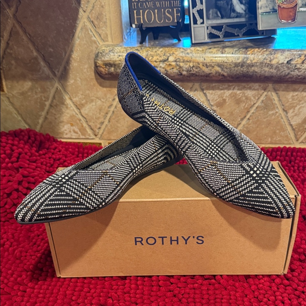 Rothy's Plaid Black and White Flats size 8 NIB